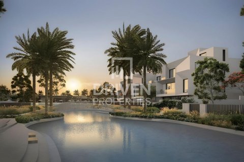 Villa en Dubai, 5 dormitorios, 807 m², № 18352 - foto 8
