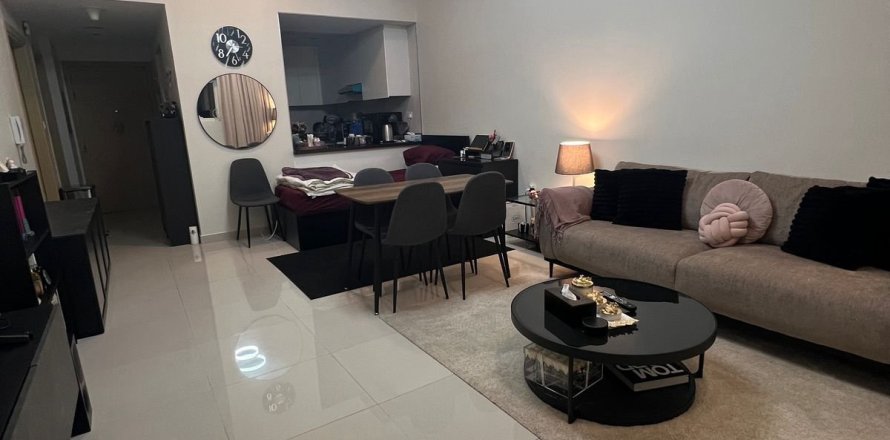 Appartement à Dubai Sports City, Dubai, 1 chambre, 79.4 m², № 16565