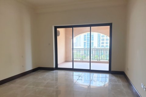 Apartment in Palm Jumeirah, Dubai 2 bedrooms, 167.19 sq.m. № 142093 - photo 2