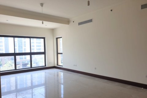 Apartment in Palm Jumeirah, Dubai 2 bedrooms, 167.19 sq.m. № 142093 - photo 4