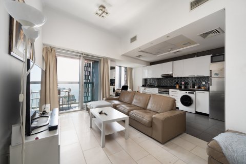 Apartment in Cayan Tower, Dubai Marina, Dubai 1 bedroom, 66.29 sq.m. № 142100 - photo 4