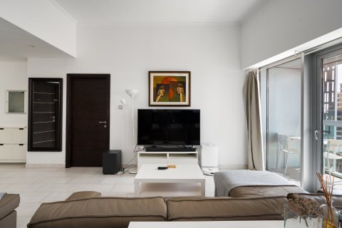 Apartment in Cayan Tower, Dubai Marina, Dubai 1 bedroom, 66.29 sq.m. № 142100 - photo 2