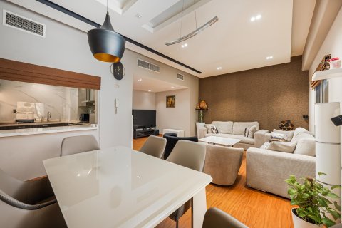 Apartment in Dubai Land, Dubai 3 bedrooms, 202.5 sq.m. № 142095 - photo 2