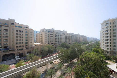Apartment in Palm Jumeirah, Dubai 2 bedrooms, 185.04 sq.m. № 142092 - photo 9