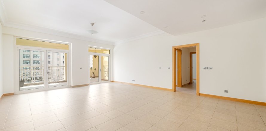 Apartment in Palm Jumeirah, Dubai 2 bedrooms, 185.04 sq.m. № 142092