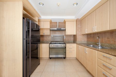 Apartment in Palm Jumeirah, Dubai 2 bedrooms, 185.04 sq.m. № 142092 - photo 5
