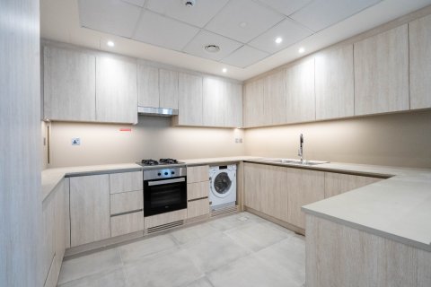 Apartment in Jumeirah Lake Towers, Dubai 2 bedrooms, 139.32 sq.m. № 142094 - photo 6