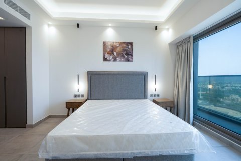 Apartment in Jumeirah Lake Towers, Dubai 2 bedrooms, 139.32 sq.m. № 142094 - photo 9