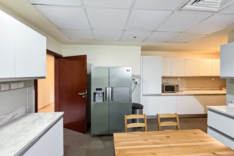 Apartment in Dubai Marina, Dubai 3 bedrooms, 176.56 sq.m. № 142101 - photo 8
