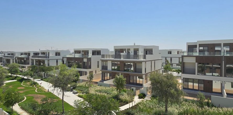 Villa in Tilal Al Ghaf, Dubai 5 bedrooms, 233.8 sq.m. № 23537