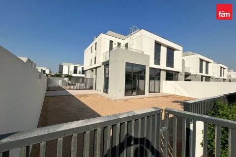 Villa in Al Furjan, Dubai 4 bedrooms, 408.8 sq.m. № 40246 - photo 5