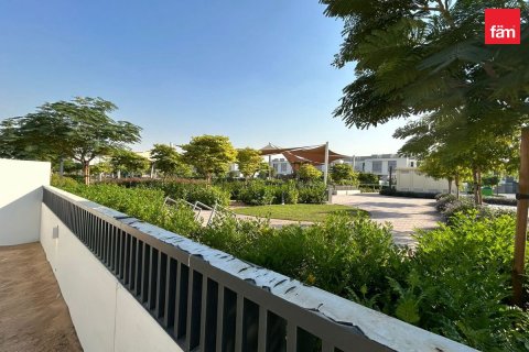 Villa in Al Furjan, Dubai 4 bedrooms, 408.8 sq.m. № 40246 - photo 7