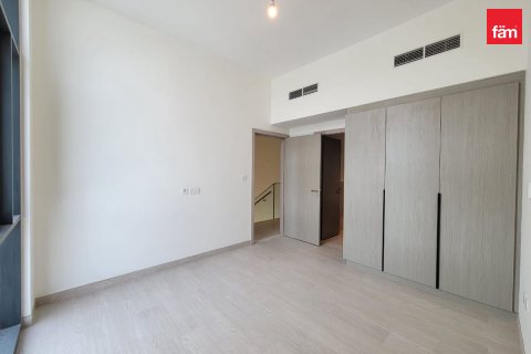 Villa in Al Furjan, Dubai 4 bedrooms, 408.8 sq.m. № 40246 - photo 2