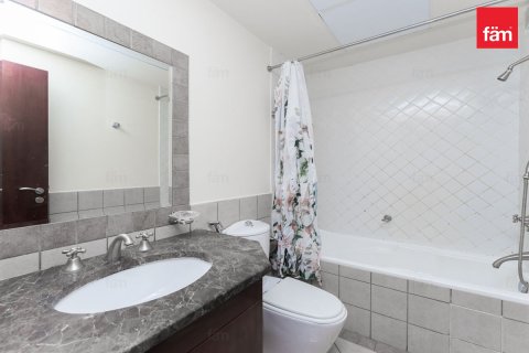 Apartment in Dubai 2 bedrooms, 152.7 sq.m. № 40247 - photo 12