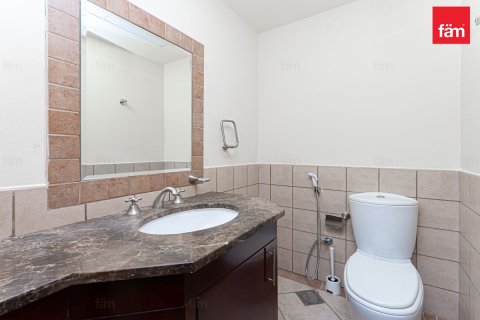 Apartment in Dubai 2 bedrooms, 152.7 sq.m. № 40247 - photo 14