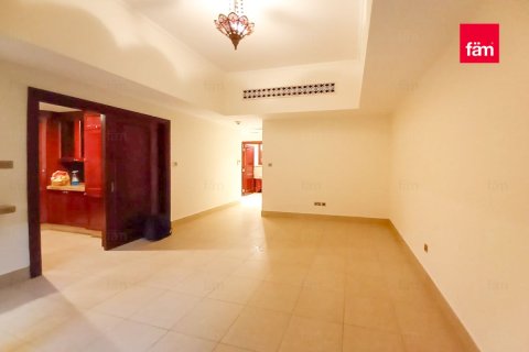 Apartment in Old Town, Dubai 1 bedroom, 86.9 sq.m. № 40249 - photo 2