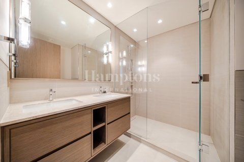 Apartamento en Grandeur Residences, Palm Jumeirah, Dubai, 2 dormitorios, 111.57650300 m², № 16397 - foto 21