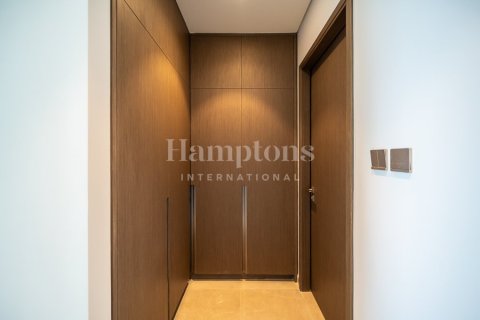 Apartamento en Grandeur Residences, Palm Jumeirah, Dubai, 2 dormitorios, 111.57650300 m², № 16397 - foto 16