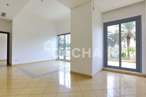 Купить квартиру в Golf Towers, The Views, Дубай: 1 спальня, 106м², № 104708 - фото 7