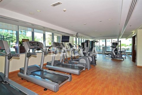 Купить квартиру в Golf Towers, The Views, Дубай: 1 спальня, 106м², № 104708 - фото 2