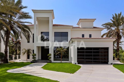Villa in Jumeirah Islands, Dubai 4 bedrooms, 956 sq.m. № 104710