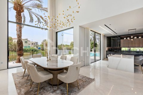 Villa in Jumeirah Islands, Dubai 4 bedrooms, 956 sq.m. № 104710 - photo 30