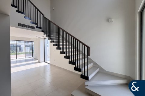 Снять в аренду виллу в The Valley, Дубай: 4 спальни, 265м², № 76087 - фото 2