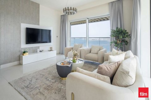 Снять в аренду квартиру в Dubai Harbour, Дубай: 2 спальни, 146.4м², № 76135 - фото 1