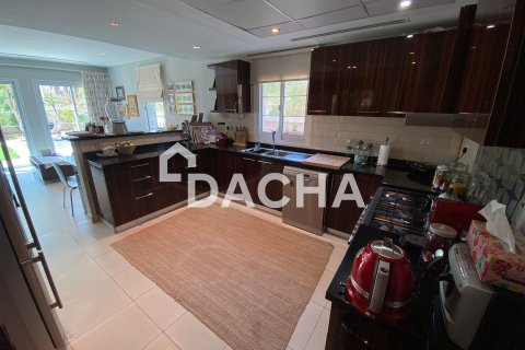 Villa à Jumeirah Village Triangle, Dubai, 3 chambres, 626 m², № 105093 - photo 17