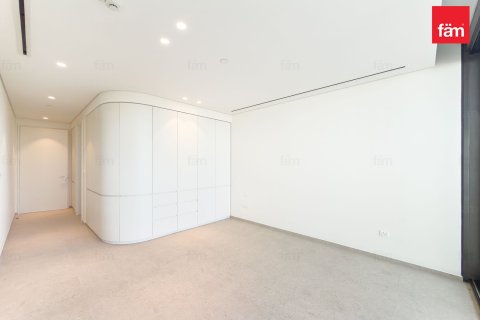 Apartment in Dubai 4 bedrooms, 275.8 sq.m. № 139117 - photo 11
