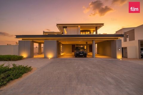 Villa en Jebel Ali, Dubai, 5 dormitorios, 854.7 m², № 139127