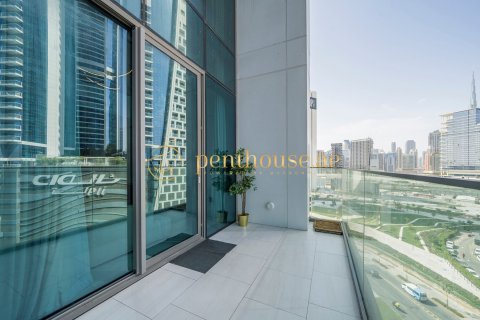 Apartment in Business Bay, Dubai 2 bedrooms, 161 sq.m. № 4132 - photo 16