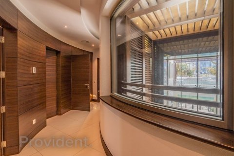 Villa à Palm Jumeirah, Dubai, 6 chambres, 22.5 m², № 3068 - photo 10