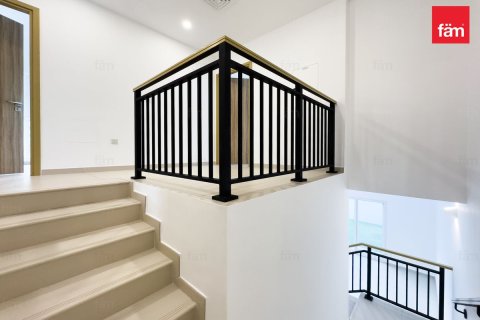 Adosado en Dubai, 4 dormitorios, 234.1 m², № 90352 - foto 9