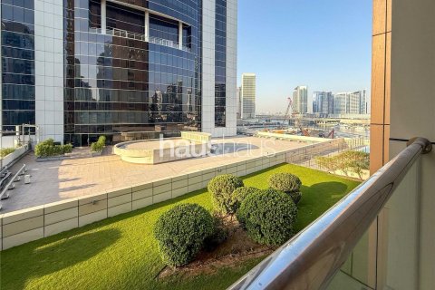 Apartment in Business Bay, Dubai 2 bedrooms, 141 sq.m. № 45209 - photo 4