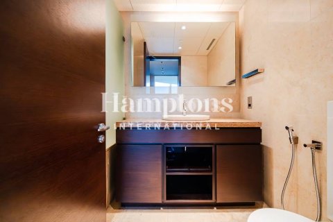 Снять в аренду квартиру в Бурдж-Халифе, Дубай: 3 спальни, 216.73526676м², № 63794 - фото 6