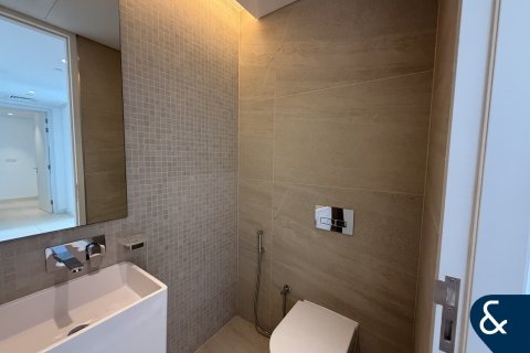 Apartment in Bluewaters Residences, Bluewaters, Dubai 2 bedrooms, 135 sq.m. № 76514 - photo 8