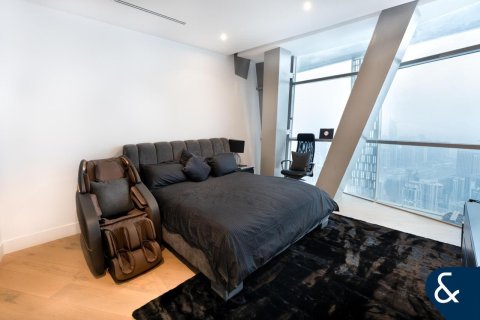 Penthouse in Cayan Tower, Dubai Marina, Dubai 4 bedrooms, 312 sq.m. № 76513 - photo 13