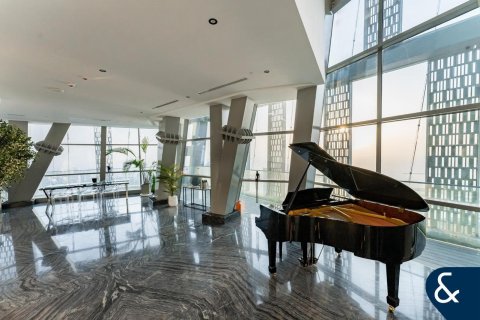 Penthouse in Cayan Tower, Dubai Marina, Dubai 4 bedrooms, 312 sq.m. № 76513 - photo 6
