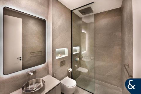 Penthouse in Cayan Tower, Dubai Marina, Dubai 4 bedrooms, 312 sq.m. № 76513 - photo 9