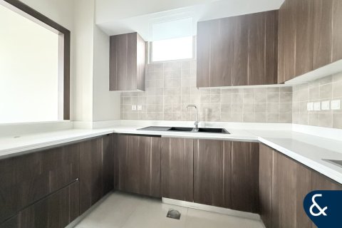 Townhouse in Al Furjan, Dubai 4 bedrooms, 170 sq.m. № 76510 - photo 3