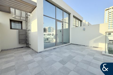 Townhouse in Al Furjan, Dubai 4 bedrooms, 170 sq.m. № 76510 - photo 7