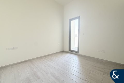 Townhouse in Al Furjan, Dubai 4 bedrooms, 170 sq.m. № 76510 - photo 15