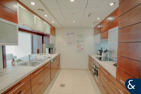 Купить квартиру в Даунтаун Дубай (Даунтаун Бурдж Дубай), Дубай: 1 спальня, 101м², № 75939 - фото 2