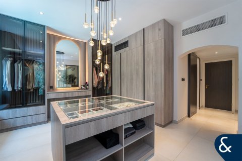 Купить виллу в Victory Heights, Dubai Sports City, Дубай: 5 спален, 418м², № 75937 - фото 11