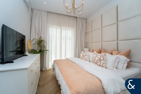 Купить виллу в Victory Heights, Dubai Sports City, Дубай: 5 спален, 418м², № 75937 - фото 16