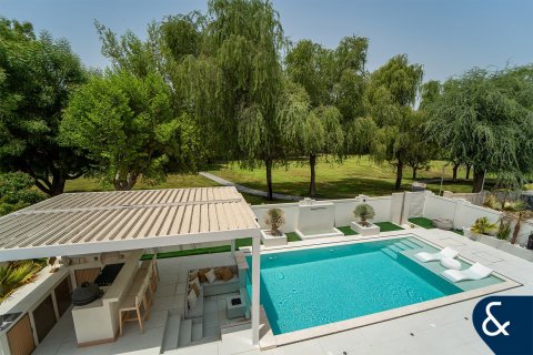 Купить виллу в Victory Heights, Dubai Sports City, Дубай: 5 спален, 418м², № 75937 - фото 2