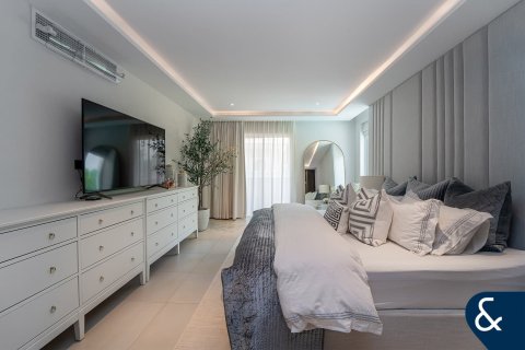 Купить виллу в Victory Heights, Dubai Sports City, Дубай: 5 спален, 418м², № 75937 - фото 10