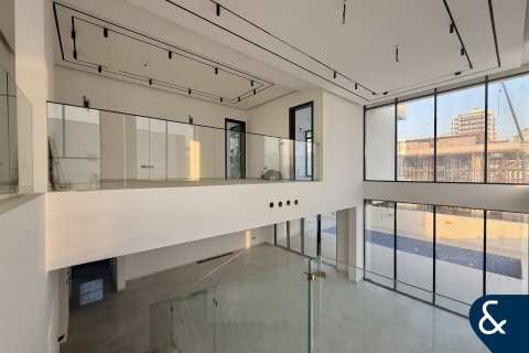 Villa in Al Furjan, Dubai 5 bedrooms, 600 sq.m. № 98521 - photo 12