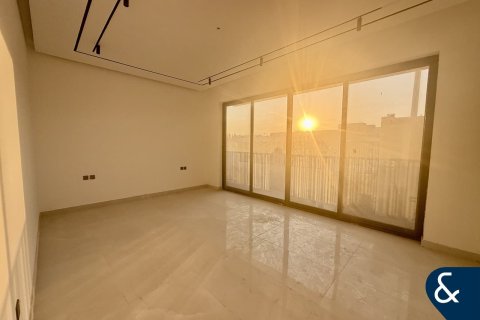 Villa in Al Furjan, Dubai 5 bedrooms, 600 sq.m. № 98521 - photo 11